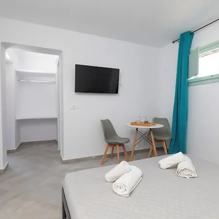 Apart-hotel White Element *